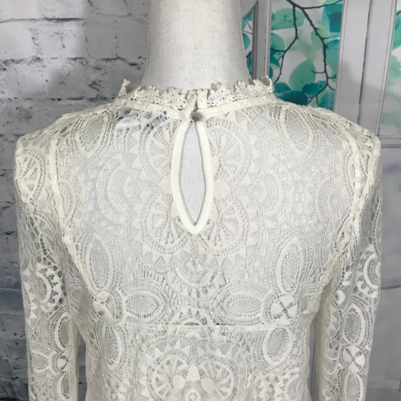 Simply Styled Lace Blouse Sz M (F31) - Picture 5 of 8